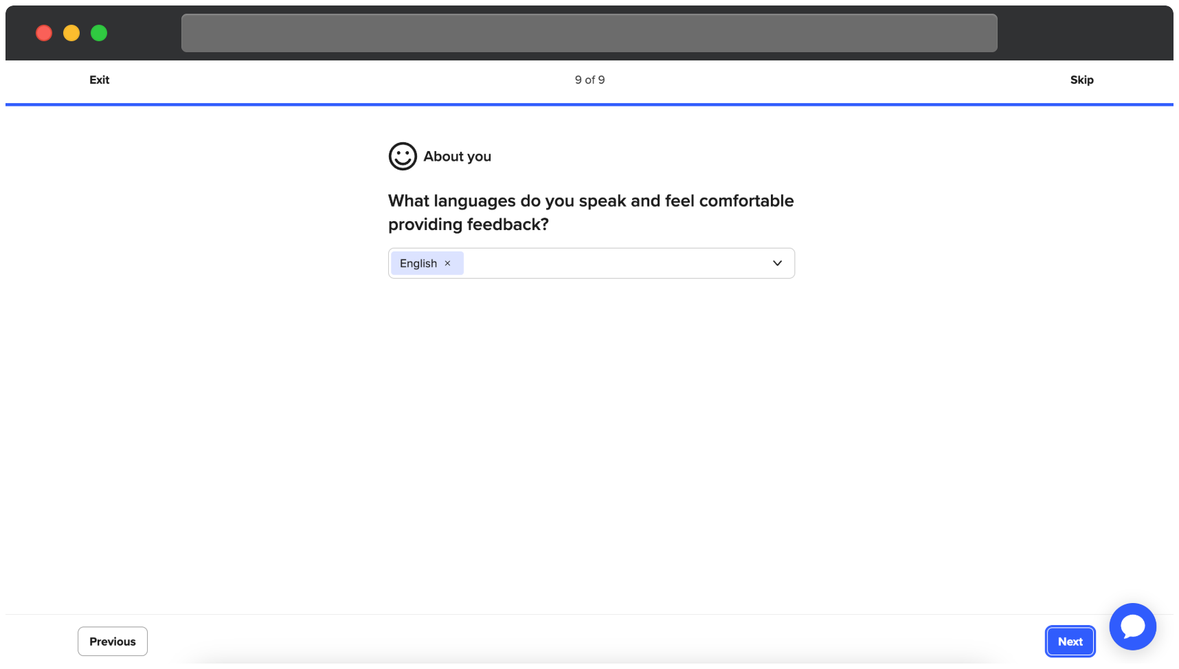 Ein Bildschirm aus dem UserTesting-Teilnehmerdashboard zeigt die Fragen auf der Karte Infos über Sie. Die Frage lautet, Welche Sprachen sprichst Du, sodass Du Dich behaglich fühlst, Feedback zu geben?, mit einem Dropdown-Feld, das derzeit Englisch als ausgewählte Sprache anzeigt. Die Navigationsbuttons unten umfassen Zurück links und Nächste rechts, wobei der Schrittindikator oben in der Mitte 9 von 9 anzeigt. Eine Überspringen-Option ist oben rechts verfügbar.